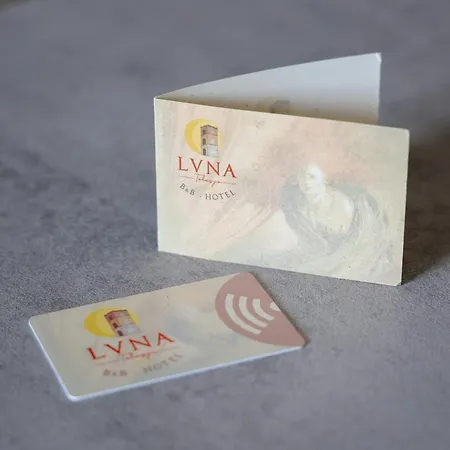 Lvna Telesia *