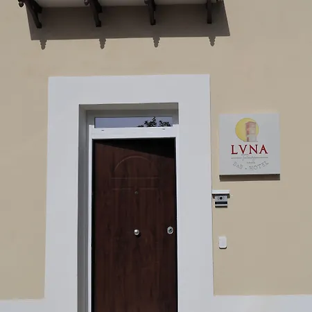 Lvna Telesia לינה וארוחת בוקר 4*